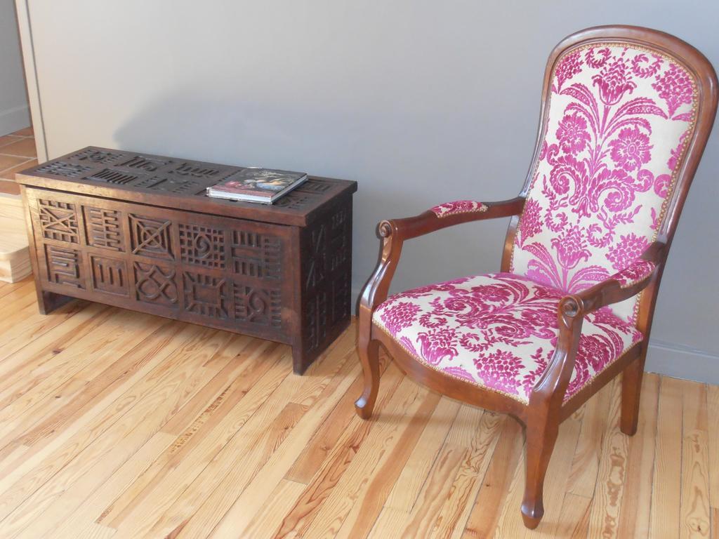 Le Seminaire Bed & Breakfast Roussas ภายนอก รูปภาพ